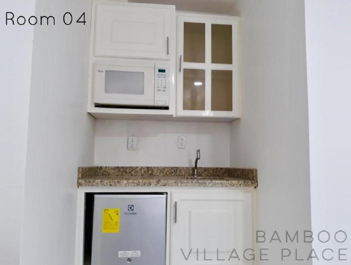 Bamboo Village Place Tumbaco エクステリア 写真
