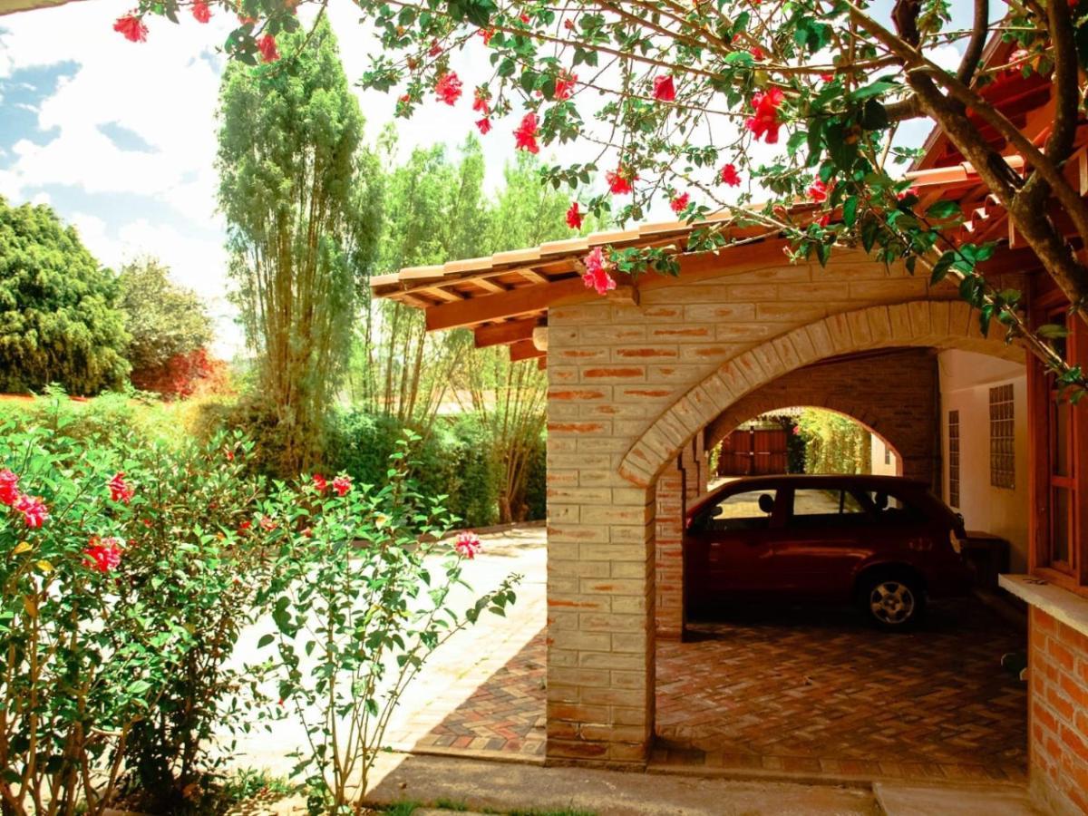 Bamboo Village Place Tumbaco エクステリア 写真