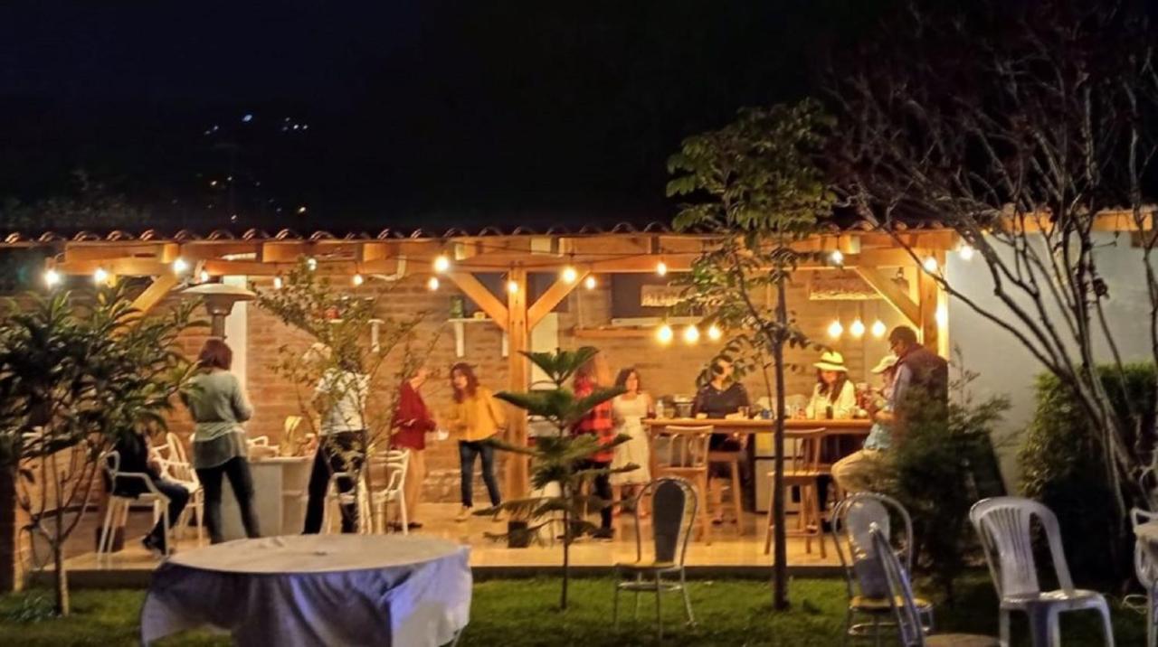 Bamboo Village Place Tumbaco エクステリア 写真